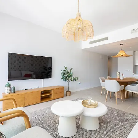 Deluxe With Terrace Aranya By Aora Apartment *